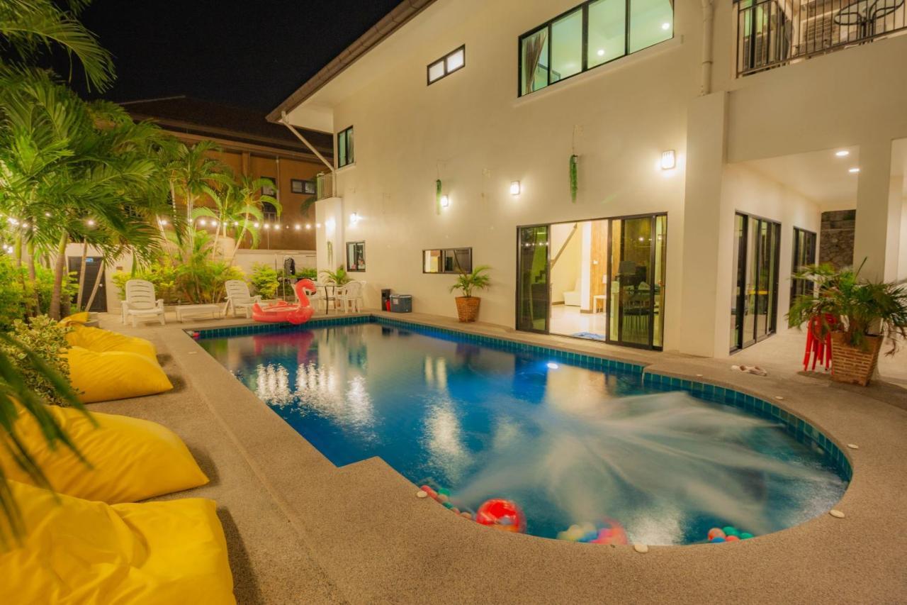 Luxury Pool Villa 4 Bedroom 900M Beach 1.5 Km Downtown Pattaya Ngoại thất bức ảnh